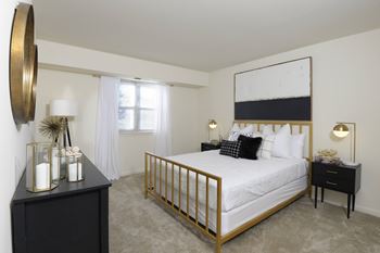 Nice bedroom at Woodsdale Apartments, Abingdon, MD, 21009